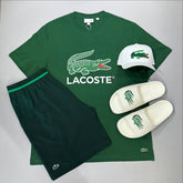 ENSEMBLE LACOSTE VERT (CHEMISE + SHORT + PANTOUFLES + CASQUETTE)