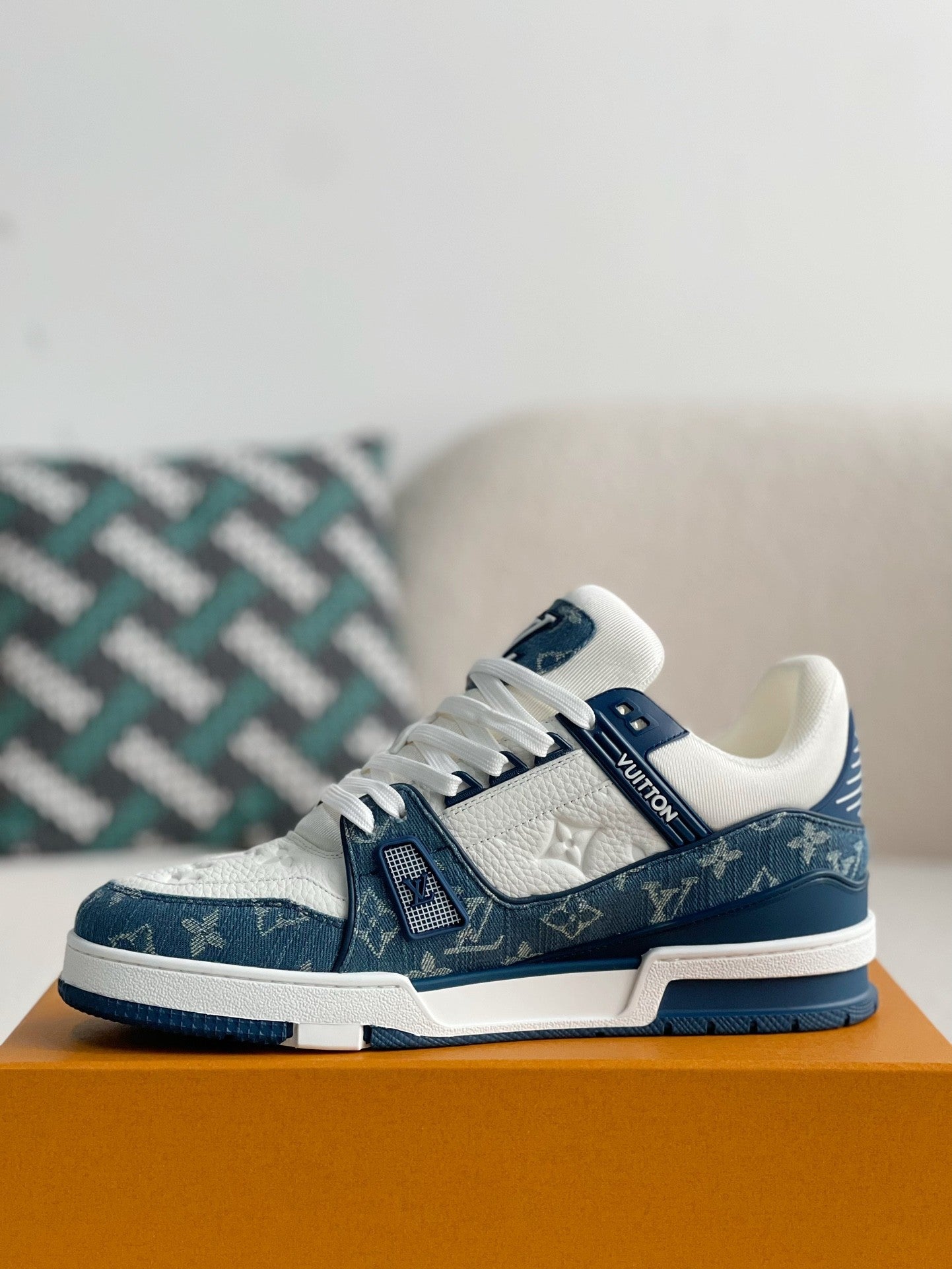 LOUIS VUITTON TREINER SNAKERS  AZUL