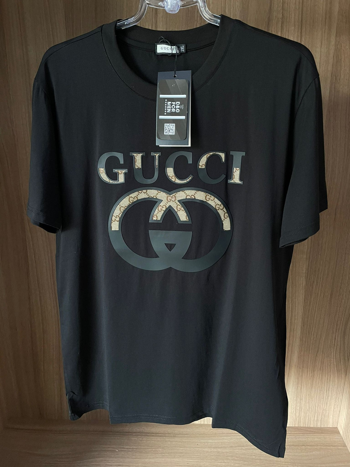 Ensemble de luxe GUCCI [ BERMUDA + PANTOUFLES + CHEMISE + SEAU]