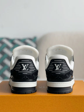 LOUIS VUITTON TRAINER SNEAKERS Noir